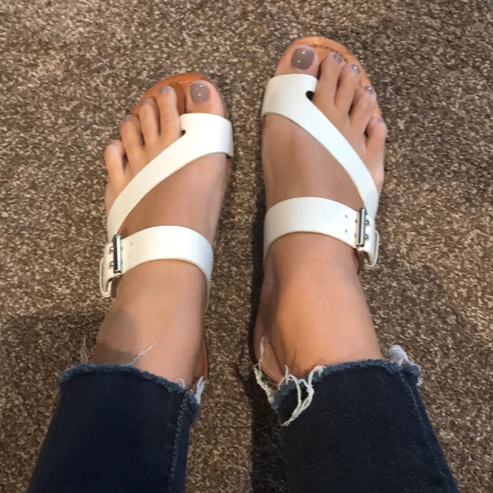 White Vince Camino slides
